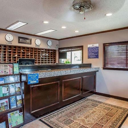 Suburban Studios Charlotte-Ballantyne Ngoại thất bức ảnh