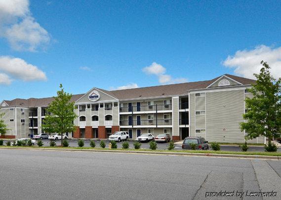 Suburban Studios Charlotte-Ballantyne Ngoại thất bức ảnh