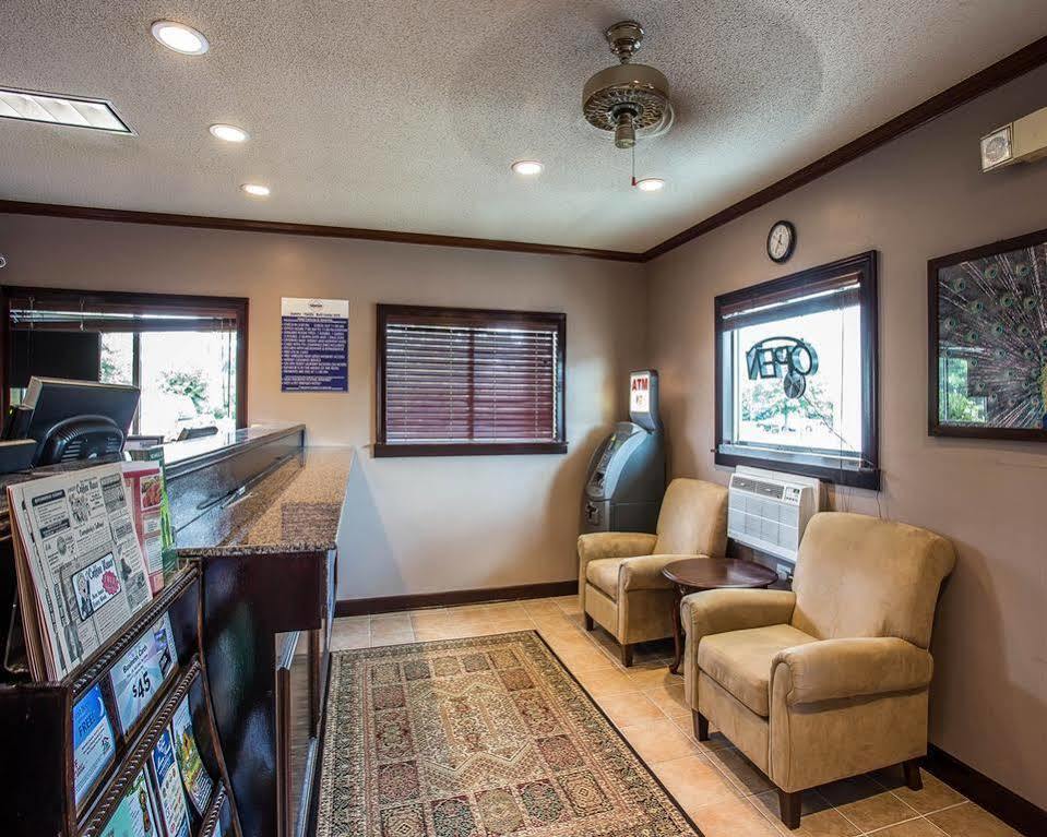 Suburban Studios Charlotte-Ballantyne Ngoại thất bức ảnh